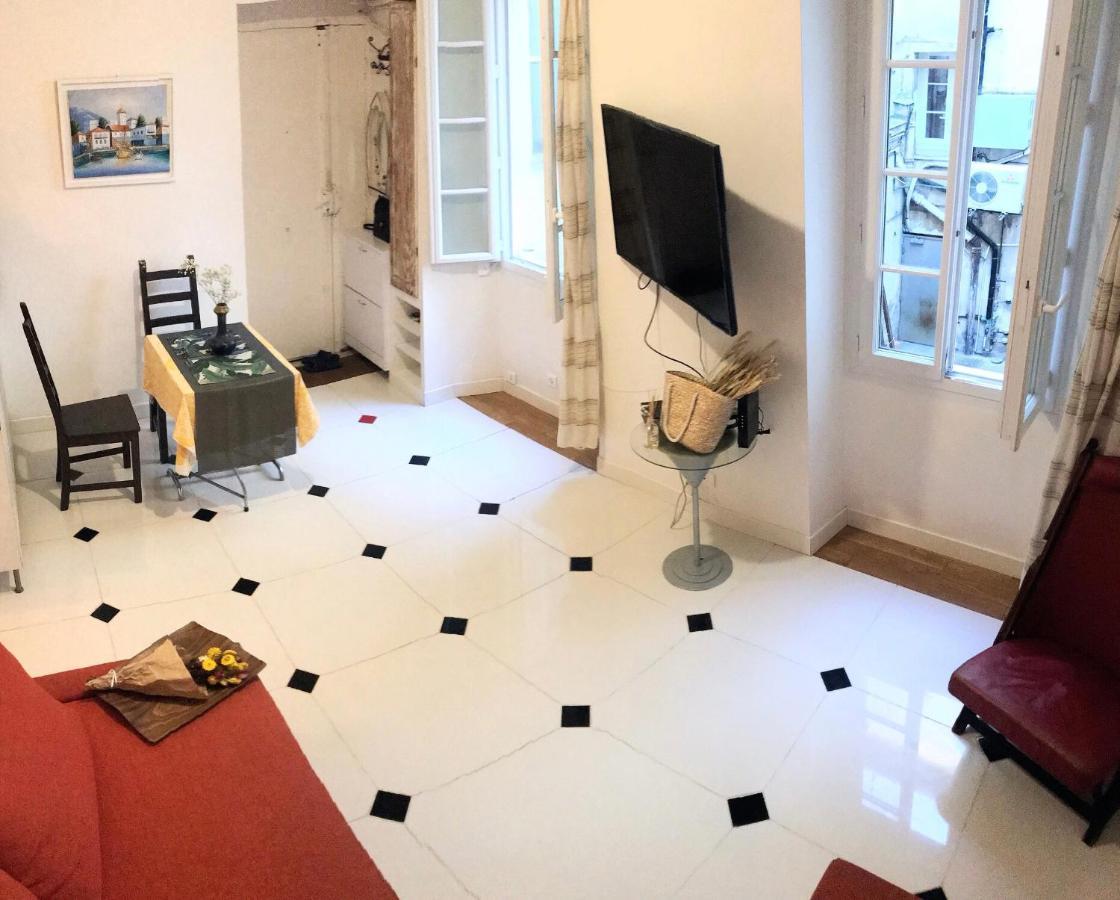 Appartement Claudia - Central - Very Close To Sea - Calm - Ac Nice Eksteriør billede